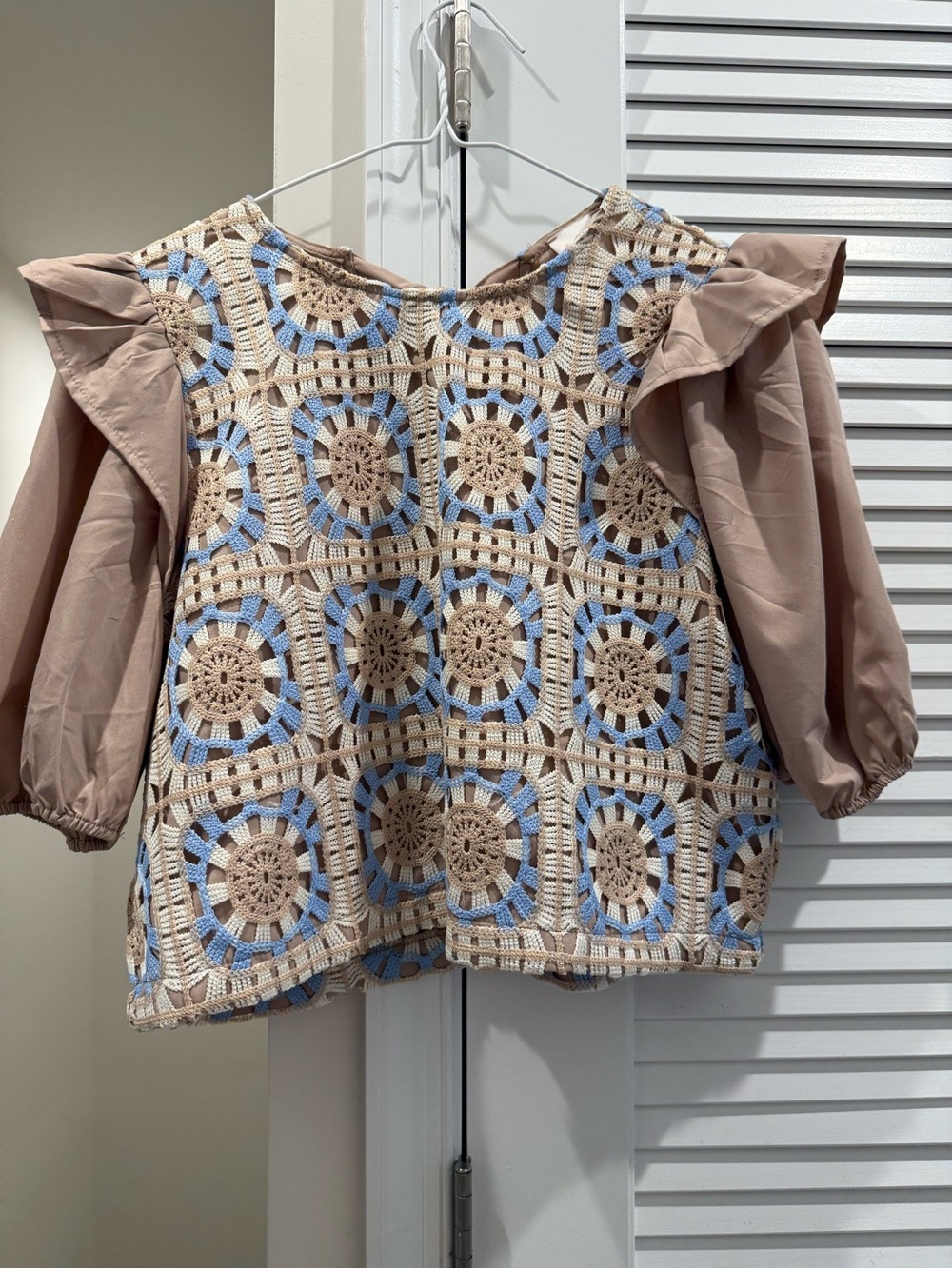 Crochet Panel Puff Sleeve Blouse in Beige and Light Blue
